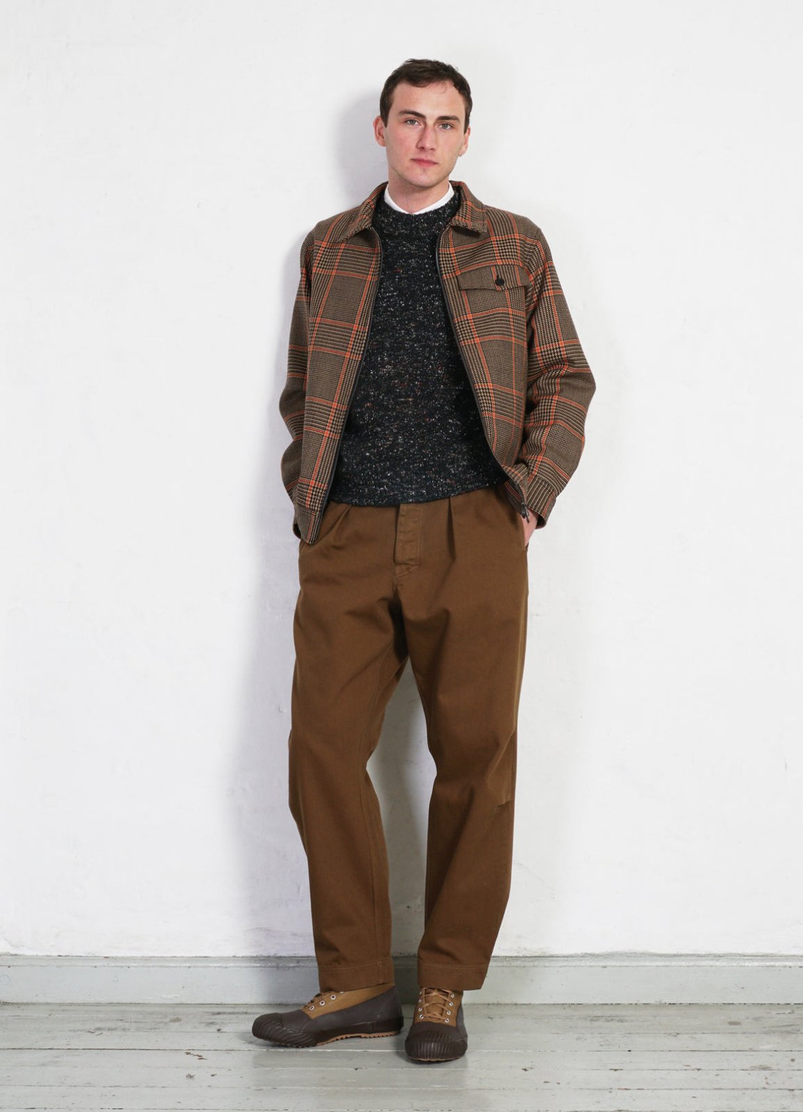 HANSEN GARMENTS - EIVIND | Crew Neck Rib Sweater | Donegal Black - HANSEN Garments